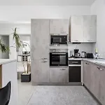 Gorgeous In With Kitchen Holiday home *