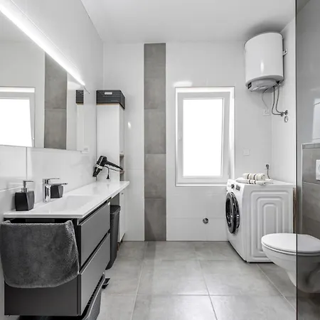 Gorgeous In With Kitchen *