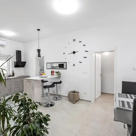 Gorgeous In With Kitchen Vikendica Vodice