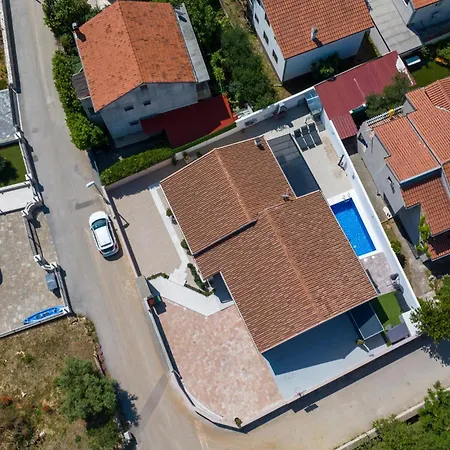 Gorgeous In With Kitchen Vodice