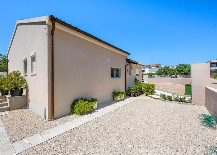 Gorgeous In With Kitchen Ferienhaus